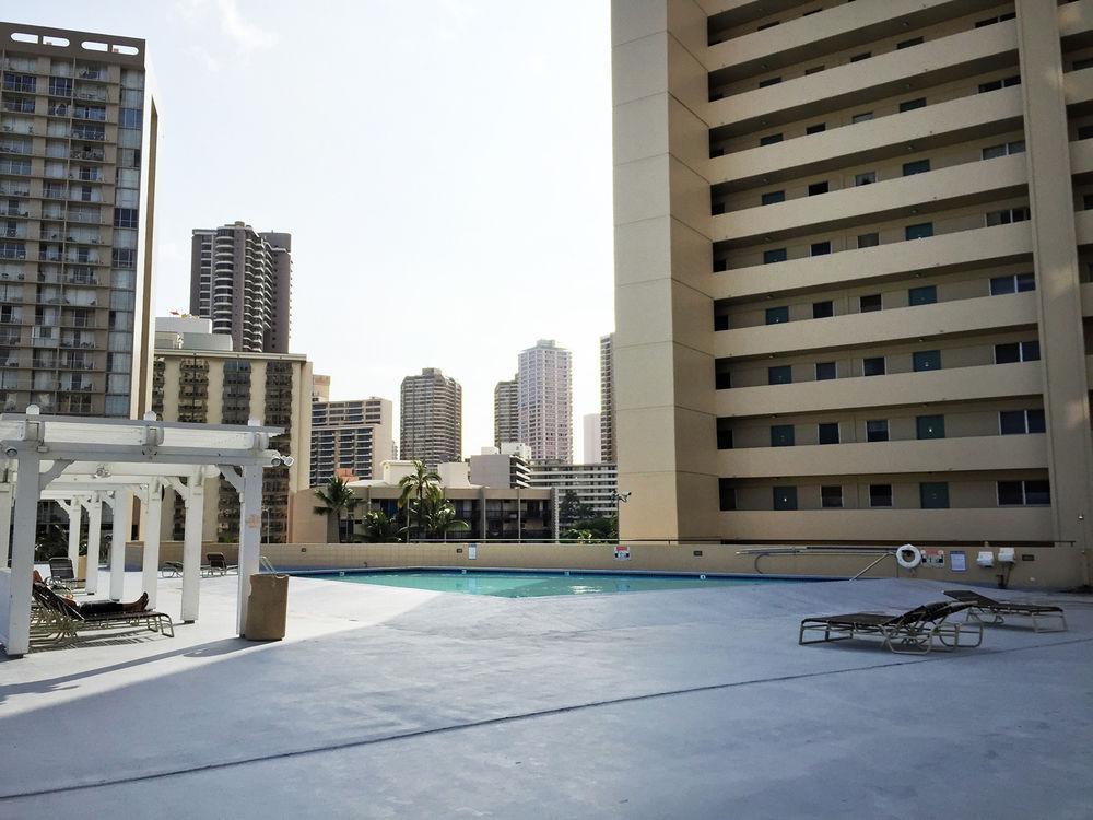 Waikiki Monarch Hotel