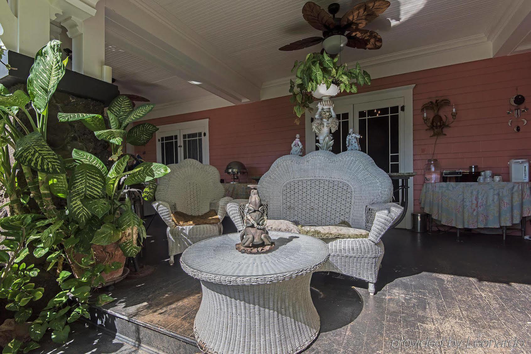 Bed & Breakfast Manoa Valley 3*