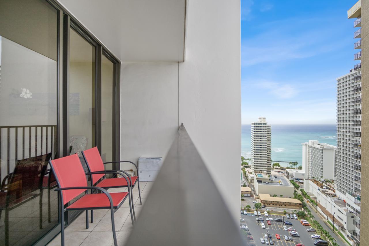 Ke Aloha At The Waikiki Banyan Apartment *