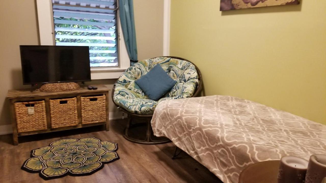Homestay Aloha Spirit Inc Honolulu