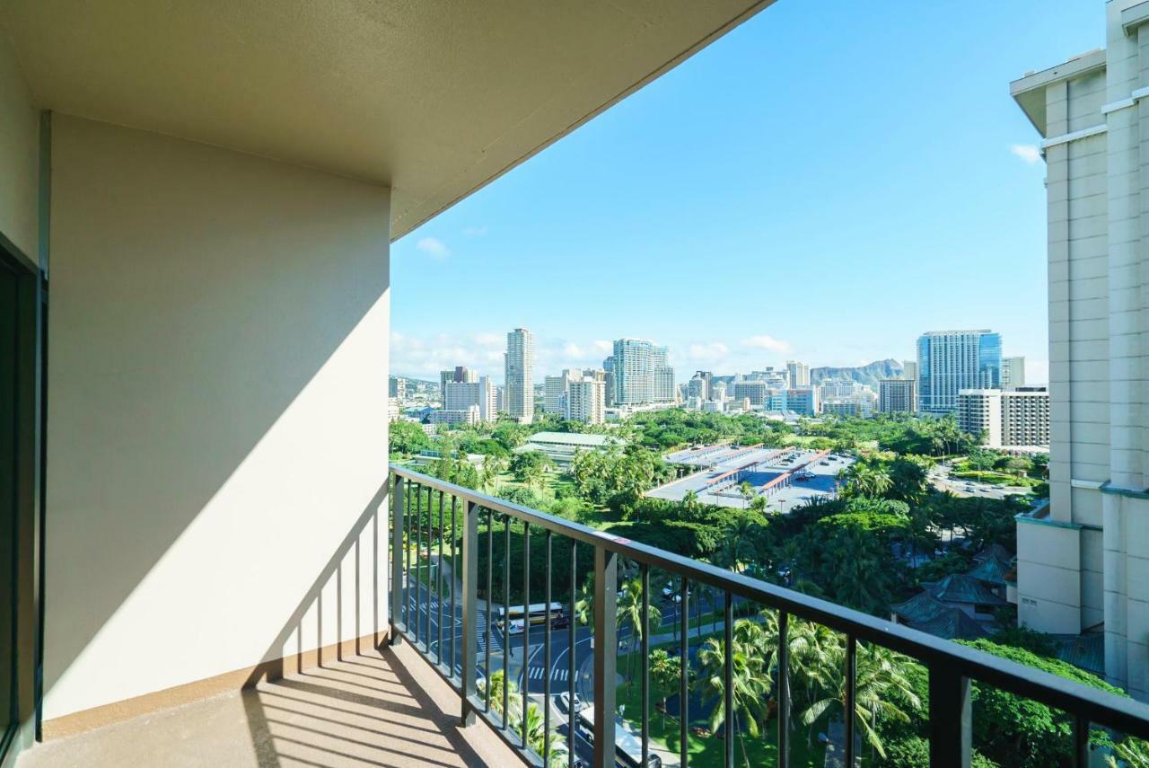 Aqua Palms Waikiki Honolulu