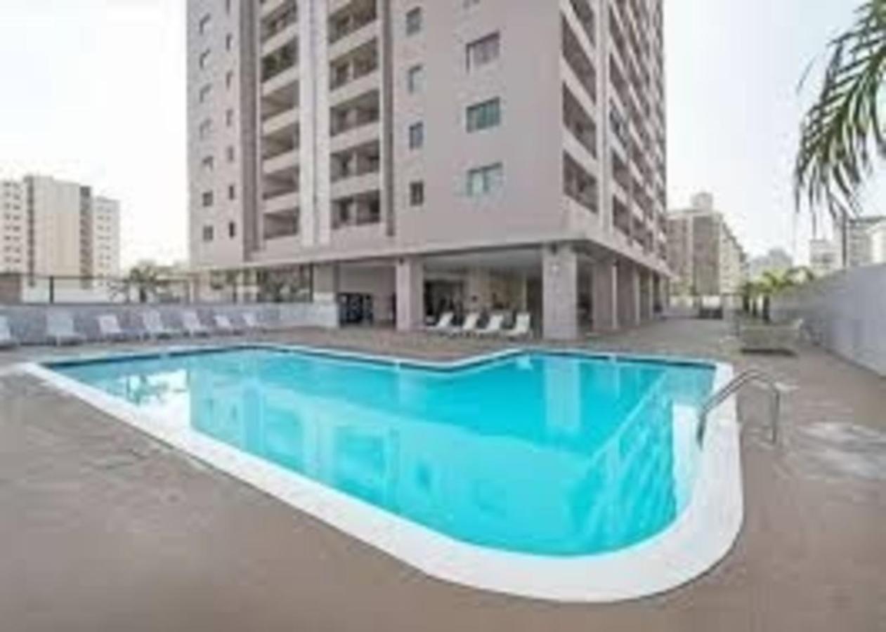 Apartment Private One Bedroom Condo, With Corporate Car Savings Code Included, Free Onsite Parking *