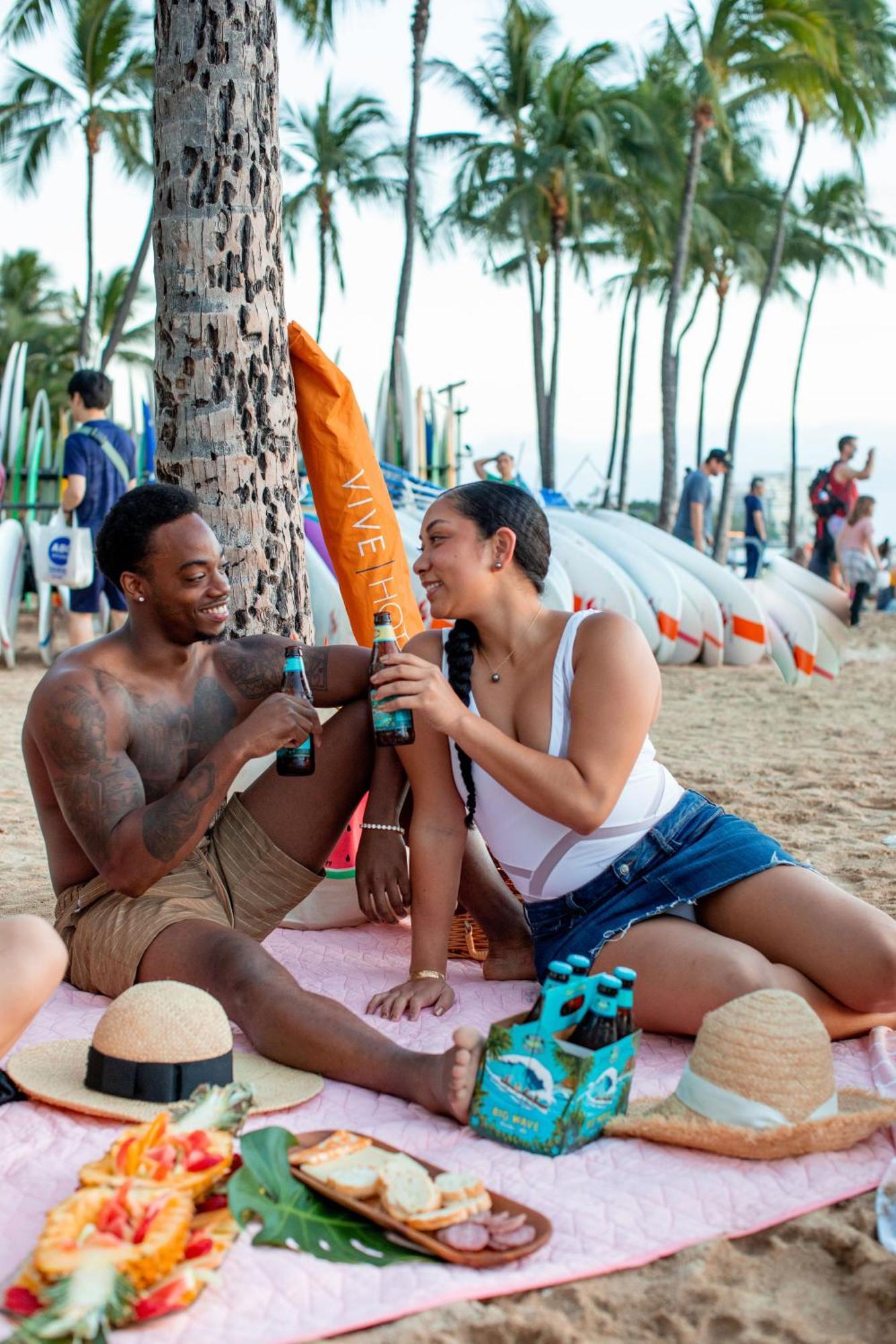 Vive Waikiki Hotel