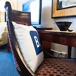 Japanese Cultural Experience: Pagoda Hotel In Honolulu, Hi