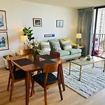 Waikiki Banyan 3411 Ocean View - Free Parking