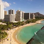 Aston Waikiki Circle Hotel