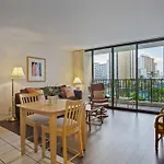 Rec Deck Suite, 1 Bed Condo + Free Parking