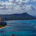 Ohia Waikiki Studio Suites