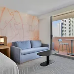 Romer Waikiki At The Ambassador