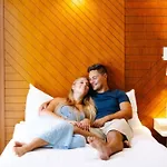 Oasis Hotel Waikiki