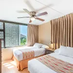 Spacious 14Th Floor Corner Suite, Partial Diamond Head And Ocean Views, Free Parking!