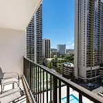 Spacious 14Th Floor Corner Suite, Partial Diamond Head And Ocean Views, Free Parking!