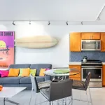 7Th Floor Garden View Condo In Walking Distance To Waikiki Beach Condo