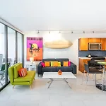 7Th Floor Garden View Condo In Walking Distance To Waikiki Beach Condo