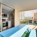 Honolulu Condo With Balcony Walk To Waikiki Beach!
