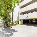 Beautiful Ocean View Condo, Near Beach With Free Parking