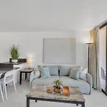 Standard Ocean View Condo - 36Th Floor, Free Parking & Wifi Condo