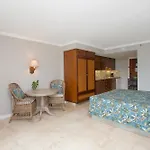 Special Rate Close To The Beach L214