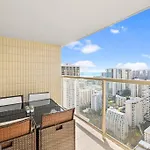 Waikiki Beach 1Bedroom Luxury Condo!