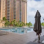 Romanna\'S Oahu Getaway With Heated Pool & City Views