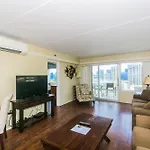 Ilikai Tower 2109 City View 2Br