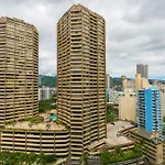 Discovery Bay 902 Condo