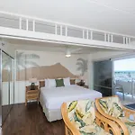 Ilikai Tower 633 Yacht Harbor View 1Br