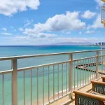Kaimana Beach Hotel