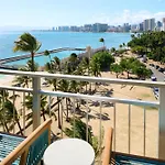 Kaimana Beach Hotel