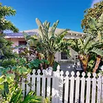 Garden Cottage A & B