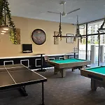 Royal Kuhio 1703 - Spacious Studio With Stunning Mountain Views In The Heart Of Waikiki!