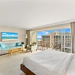 Breathtaking Studio Ocean Views! Pool! Beach!