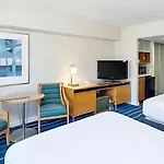 Ala Moana Hotel 14Th Fl R1 2Double Beds 4Person