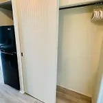 Beautiful Condo At The Island Colony In Waikiki