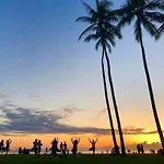 Waikiki Studio With Parking!!!
