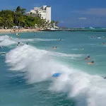 Waikiki Banyan Fabulous Ocean View Condo With Free Parking