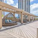 New Ala Moana 2228 Studio Mountain View