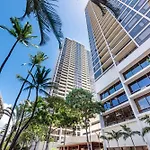 Oceanview Oasis On 28Th Floor - Steps To Waikiki Beach & Free Parking