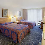 \'Alohilani Resort Waikiki Beach