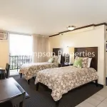 Bamboo Waikiki Apartment