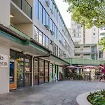 Kuhio Banyan Hotel