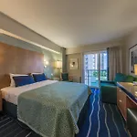 Ala Moana Hotel By Airpads