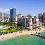 Waikiki Shore 305