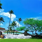 Halekulani - No Resort Fee