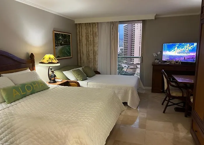 Aloha Gem Studio - 2 Bed With High Speed Wifi - Luana Waikiki Hotel & Suite 917, 2045 Kalakaua Avenue Hi 96815