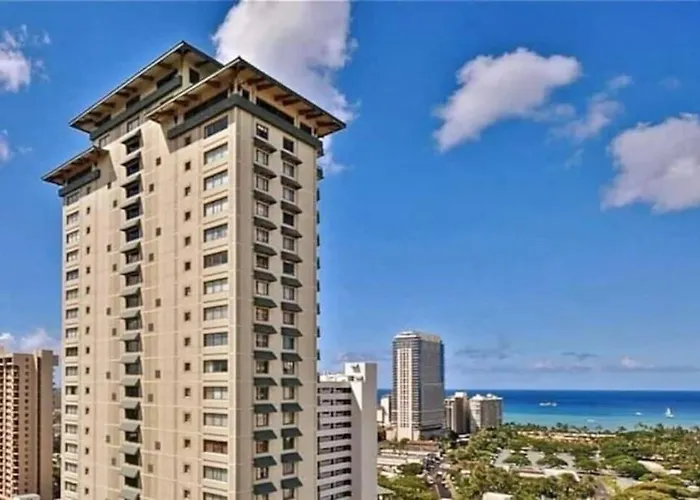 Brooks Beach Vacations Wyndham 4 Star Resort 1805 Waikiki