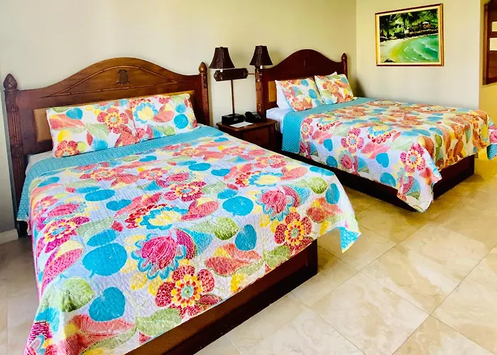 Cozy Studio With Free Parking In Waikiki