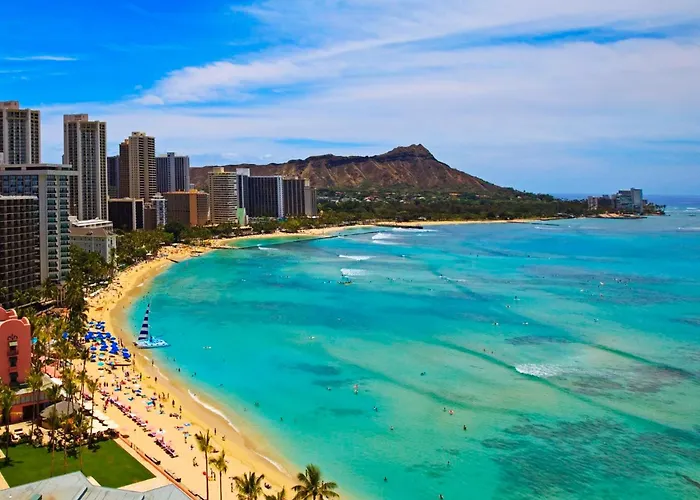 1414- Heart Of Waikiki With Kitchen - Free Parking - City View