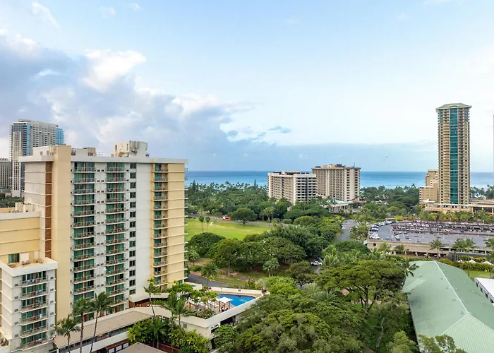 Luana Waikiki Hotel & Suites
