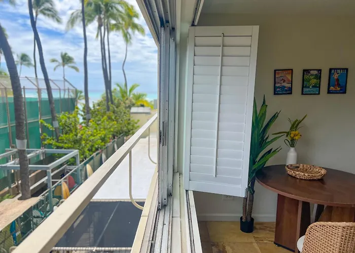 Coastal Charm Colony Surf Studio Condo
